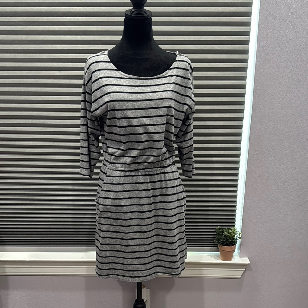 Gray and Black Sheath Dress with Dolman Sleeves